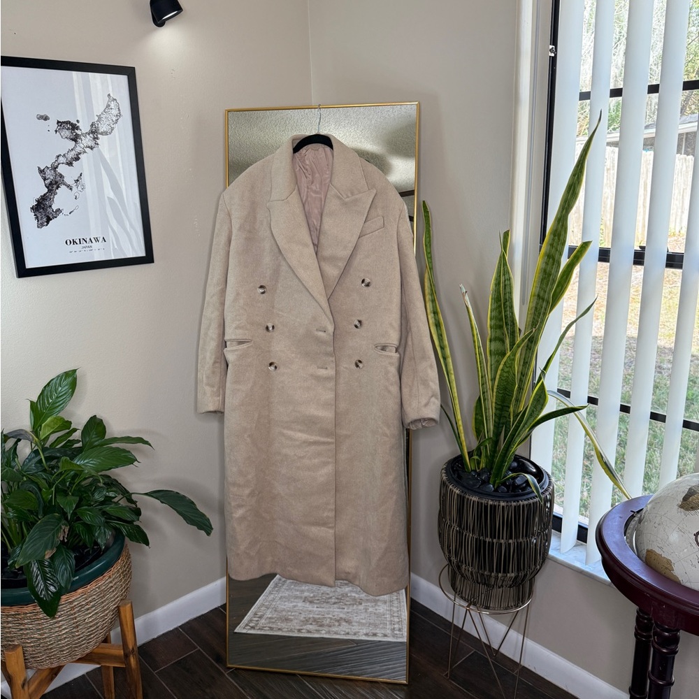 House of CB Carter oatmeal double breasted coat - Picture 4 of 9